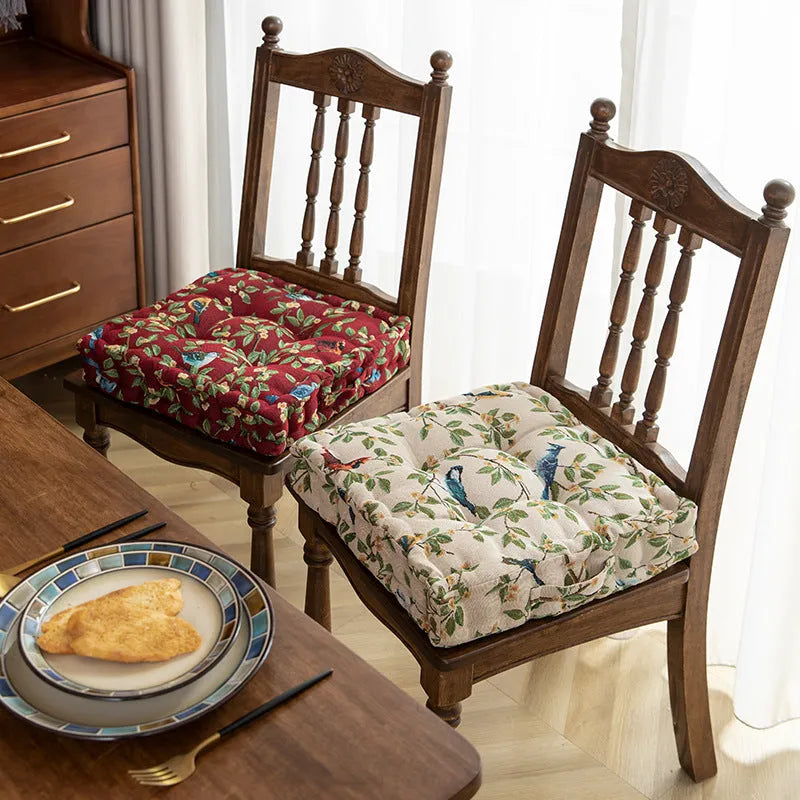 American style dining chair seat cushion with floral pattern, 40x40x8cm dimensions with thick padding