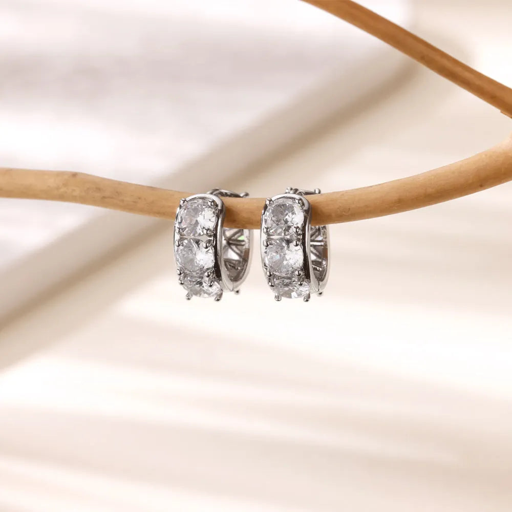 U-shaped stainless steel clip earrings for women with inlaid zircon detail in colour E5772P