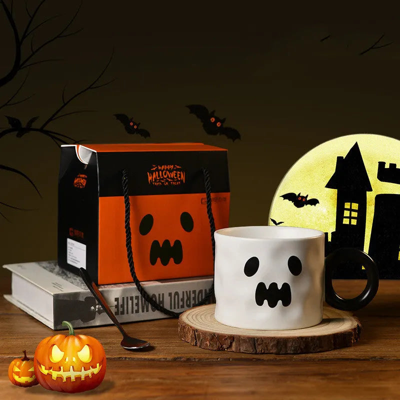 15cm orange ceramic pumpkin mug with handle, dessert spoon, and gift box packaging