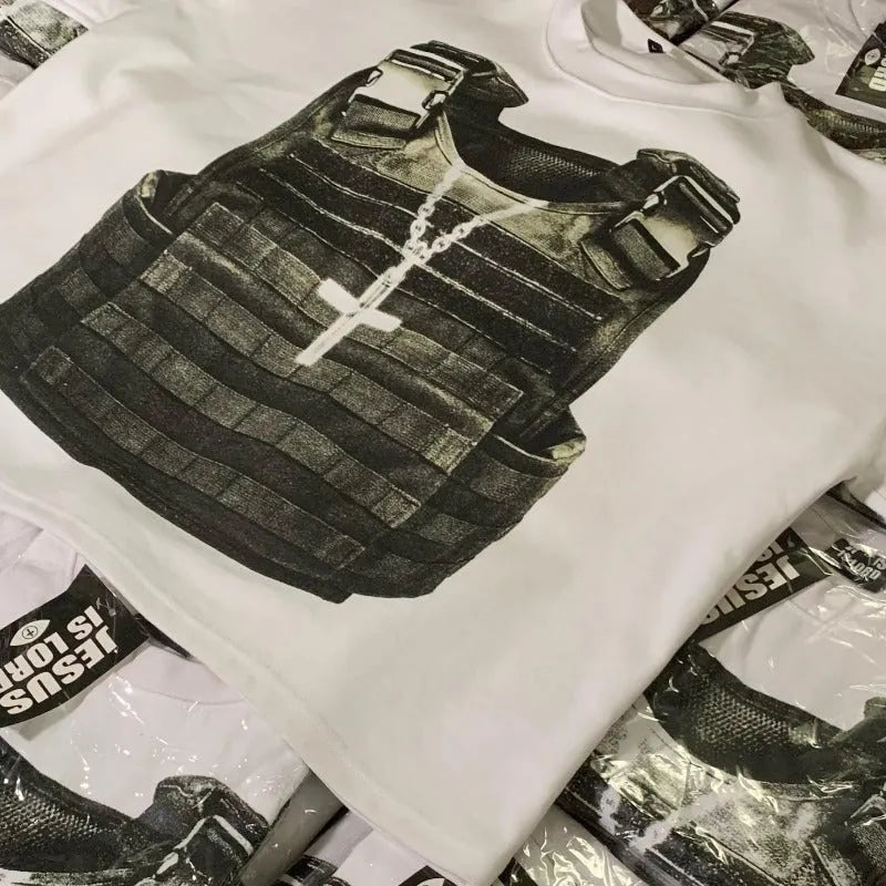 Short sleeve cotton t-shirt with a printed retro graphic and drop-shoulder sleeves in a black colour variant.