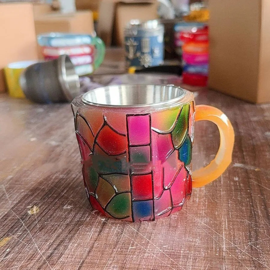 Decorative painted book mark coffee cup in synthetic resin, American style.