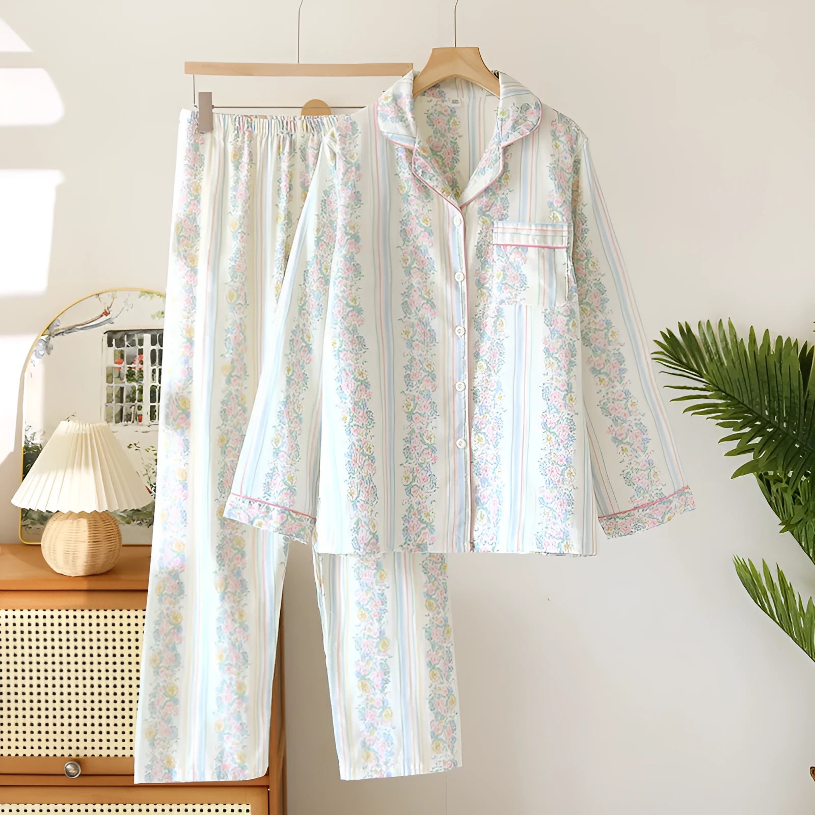 Japanese sweet style women's cotton gauze homewear two-piece set with long sleeves and trousers.