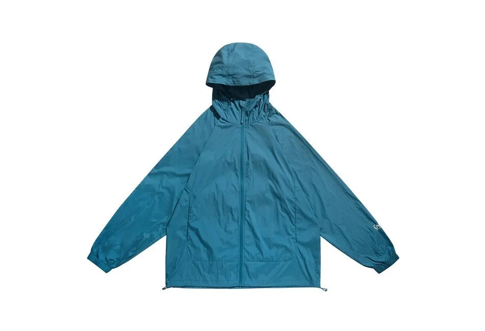 Men's sports hooded thin coat in chemical fibre blend fabric with straight hem and slit pockets