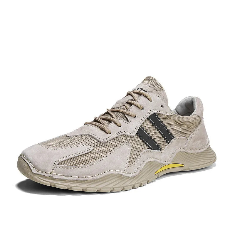 Men's low-top lace-up hiking boots with platform sole in pigskin upper, available in sand and grey colours
