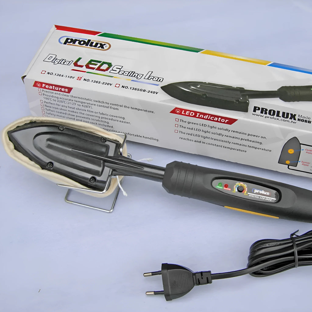 Electronic temperature control hot iron with metal plates and TPR handle