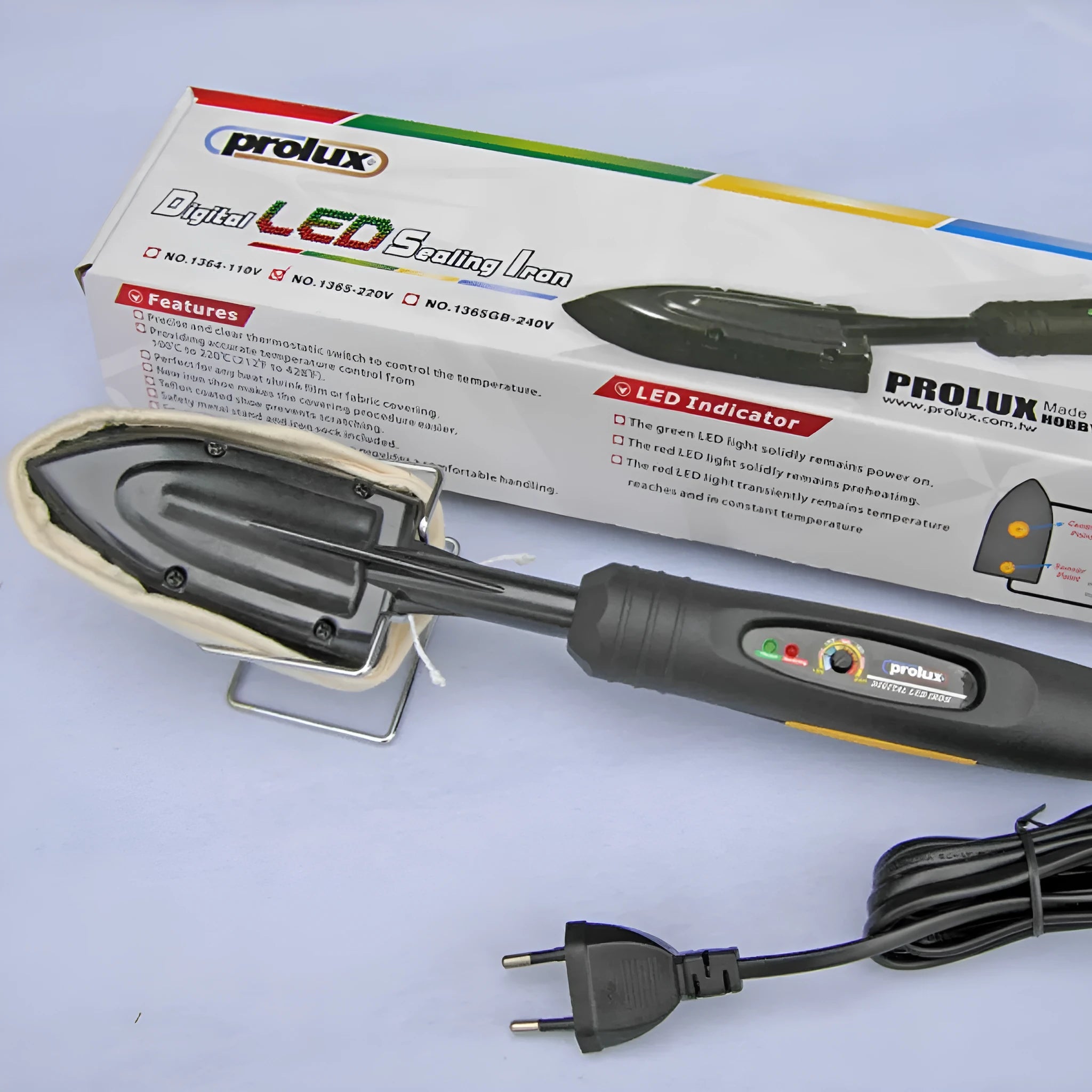 Electronic temperature control hot iron with metal plates and TPR handle