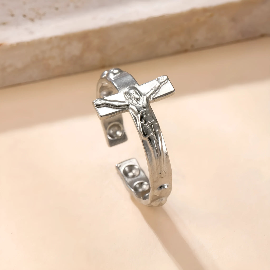 Stainless steel open ring with hollow star and moon design, electroplating finish, unisex average size.
