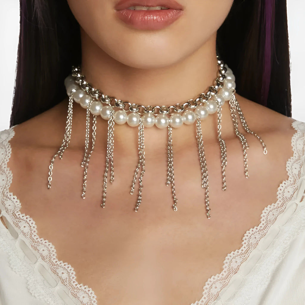 Women's double-layer retro necklace with white K electroplated finish, iron pendant, and imitation pearl tassel design