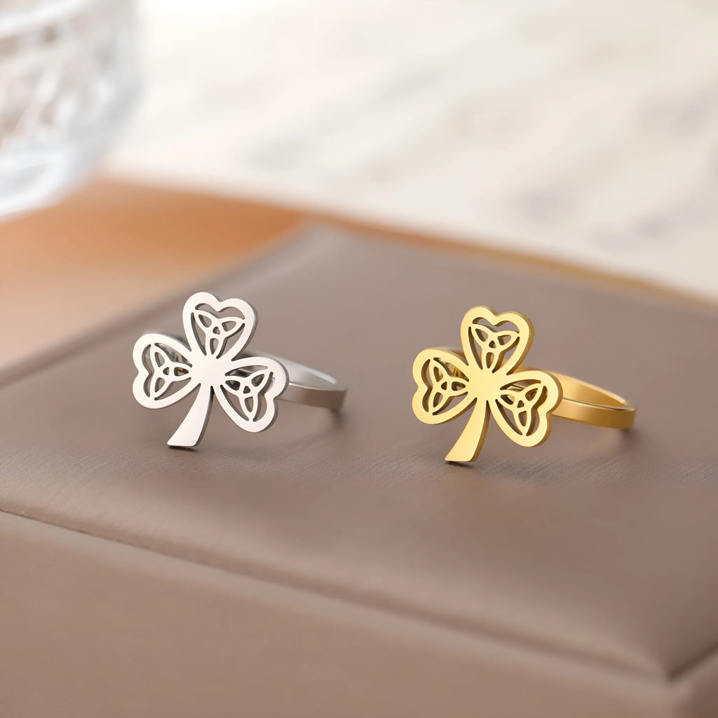 Stainless steel hollow ring showing gold and steel colour options on a size chart for 7, 8, 9, 10, 11.