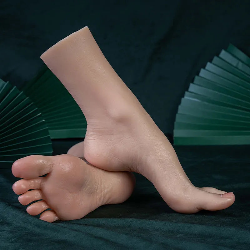 Simulation display silicone foot model in bone style default, neutral unisex design for adult footwear display