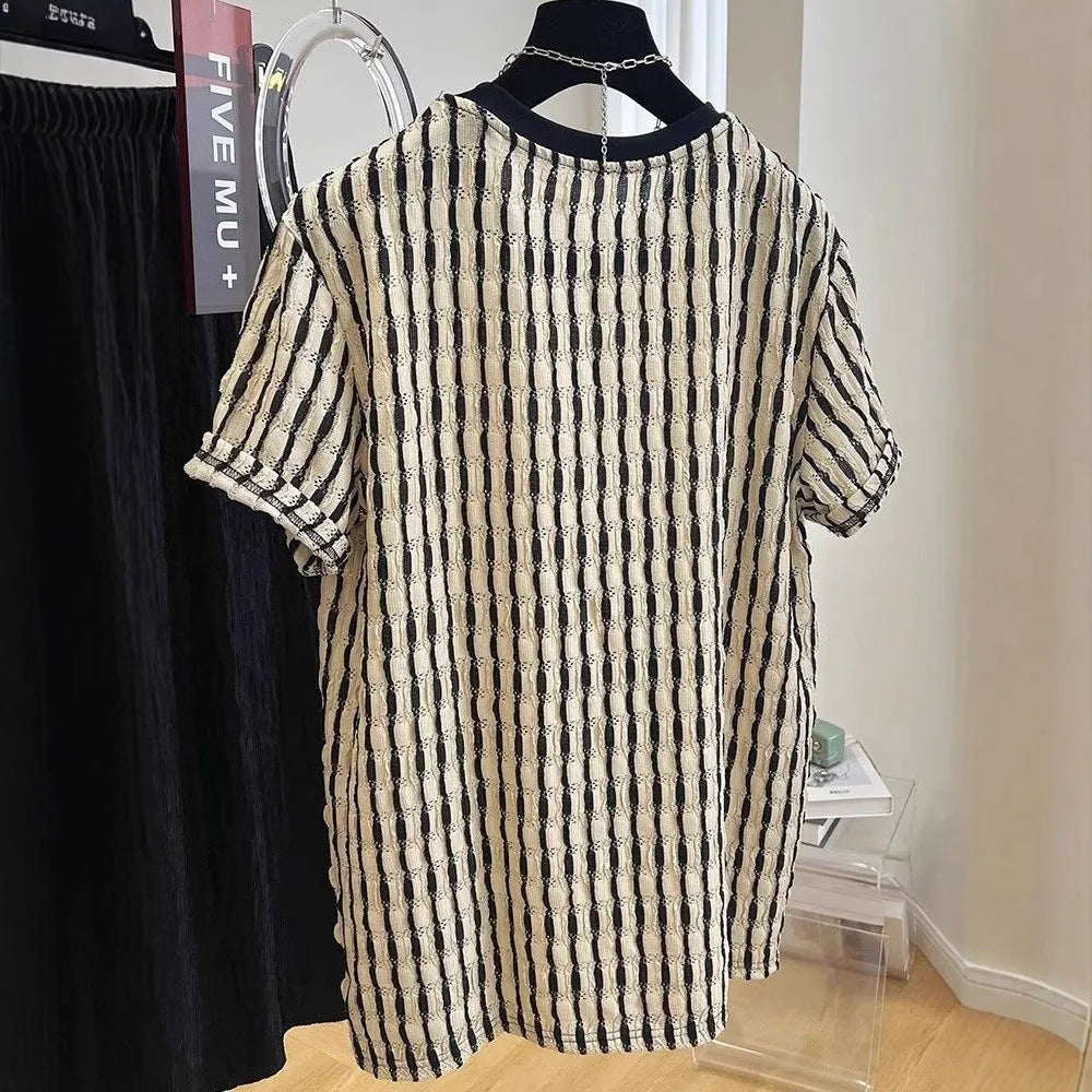Black striped men's casual short sleeve top in silk and linen blend fabric