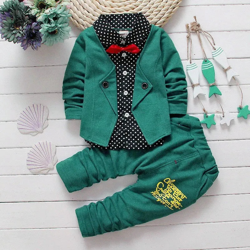 Casual blue kids sport suit consisting of a short-sleeved top and long trousers on a child mannequin.
