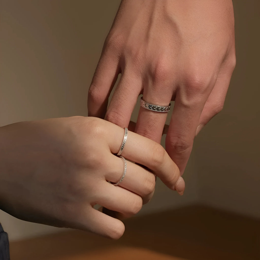 Sterling silver ring with electroplated platinum finish, geometry shape, round element, unisex size option.