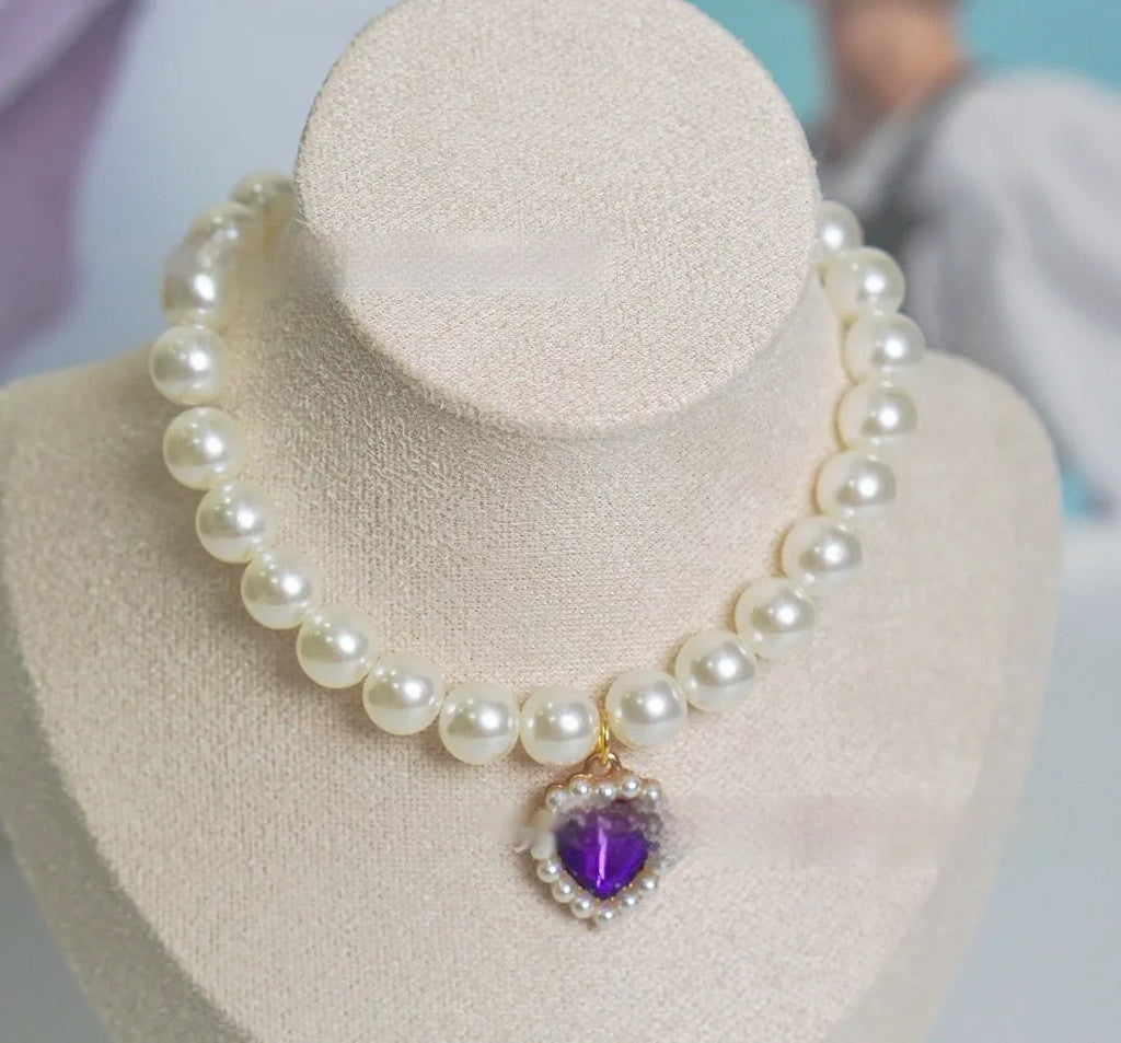 Decorative pearl and love gem cat collar necklace in a choice of colours on size guide.