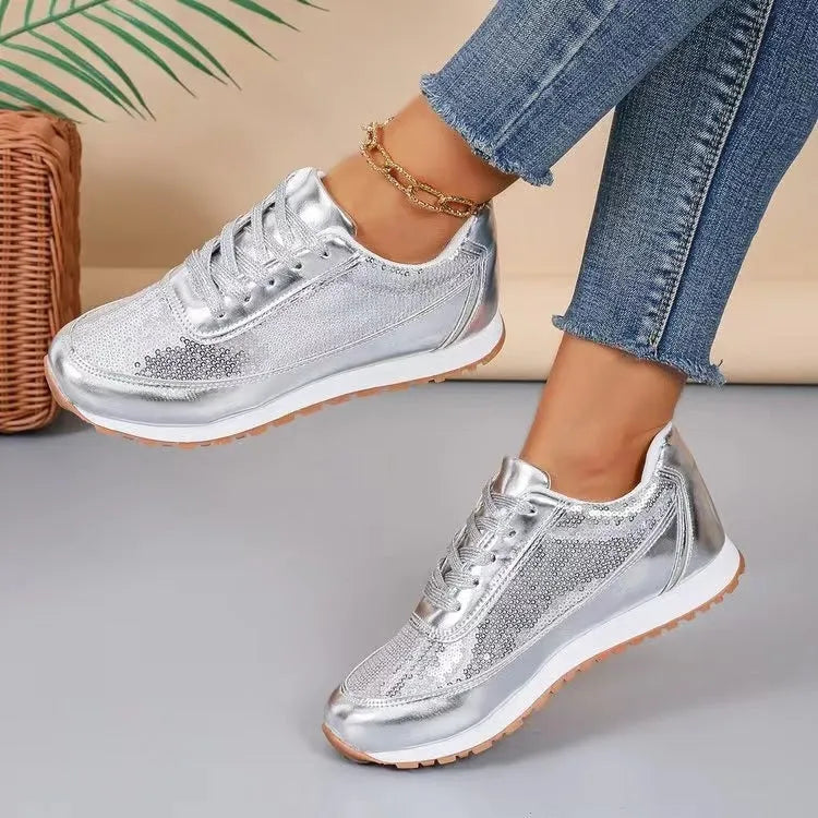 Women's thick-soled casual sneakers in black with square toe and PU leather upper