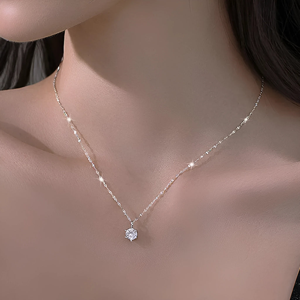 Women's copper pendant necklace with electroplated finish in copper white gold plated colour original design