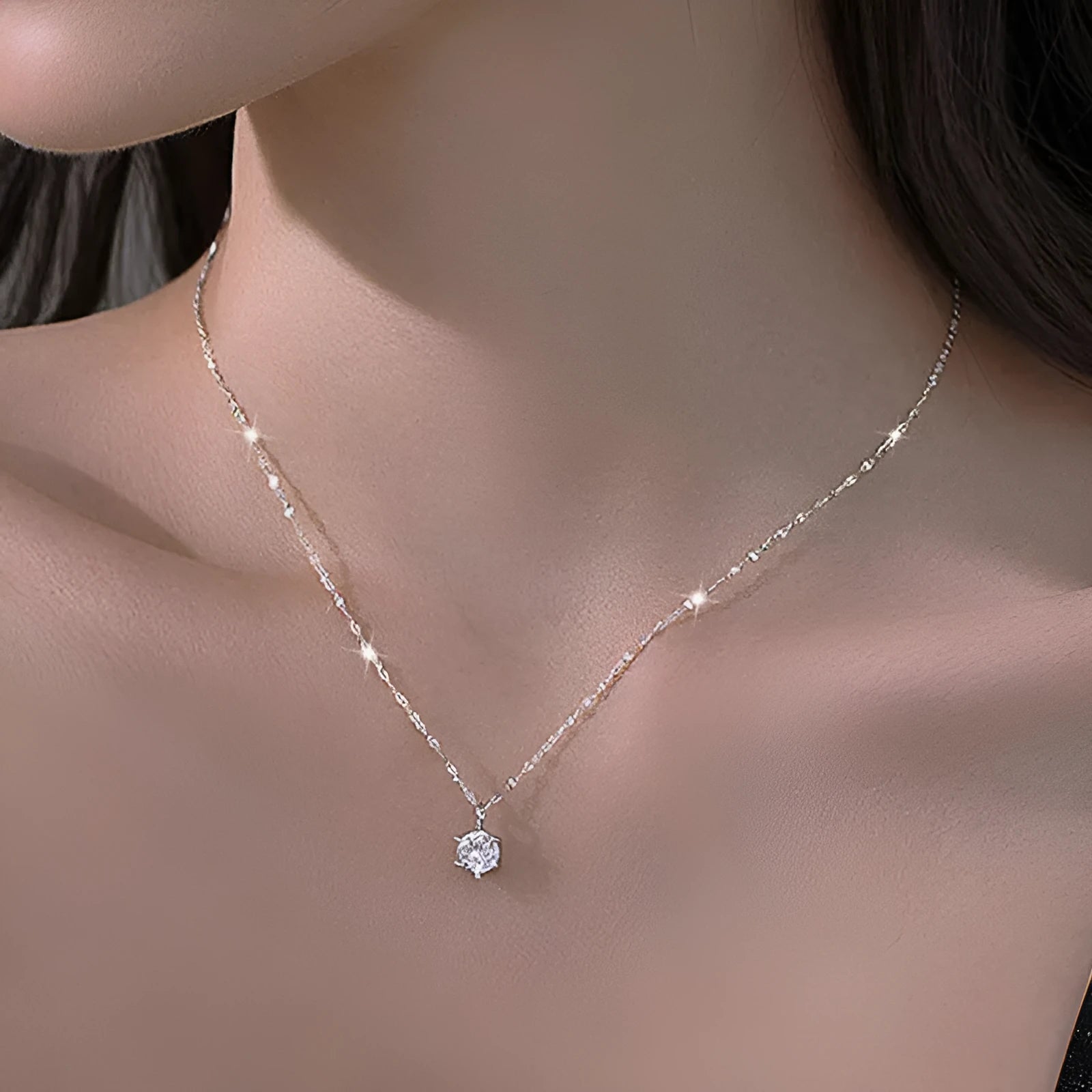 Women's copper pendant necklace with electroplated finish in copper white gold plated colour original design