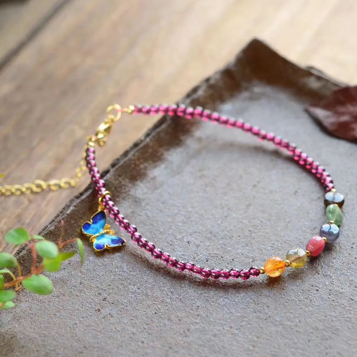 Purple natural garnet women's anklet with geometric design and adjustable chain