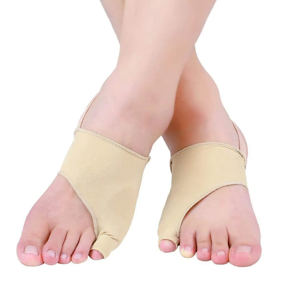 TPU toe separator set for small toe correction, showing triangle cover design with rear support.