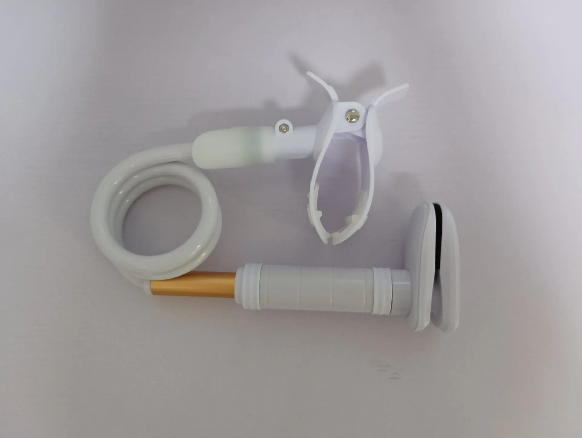 95cm long aluminium alloy and ABS ventilator hose bracket in black or white.