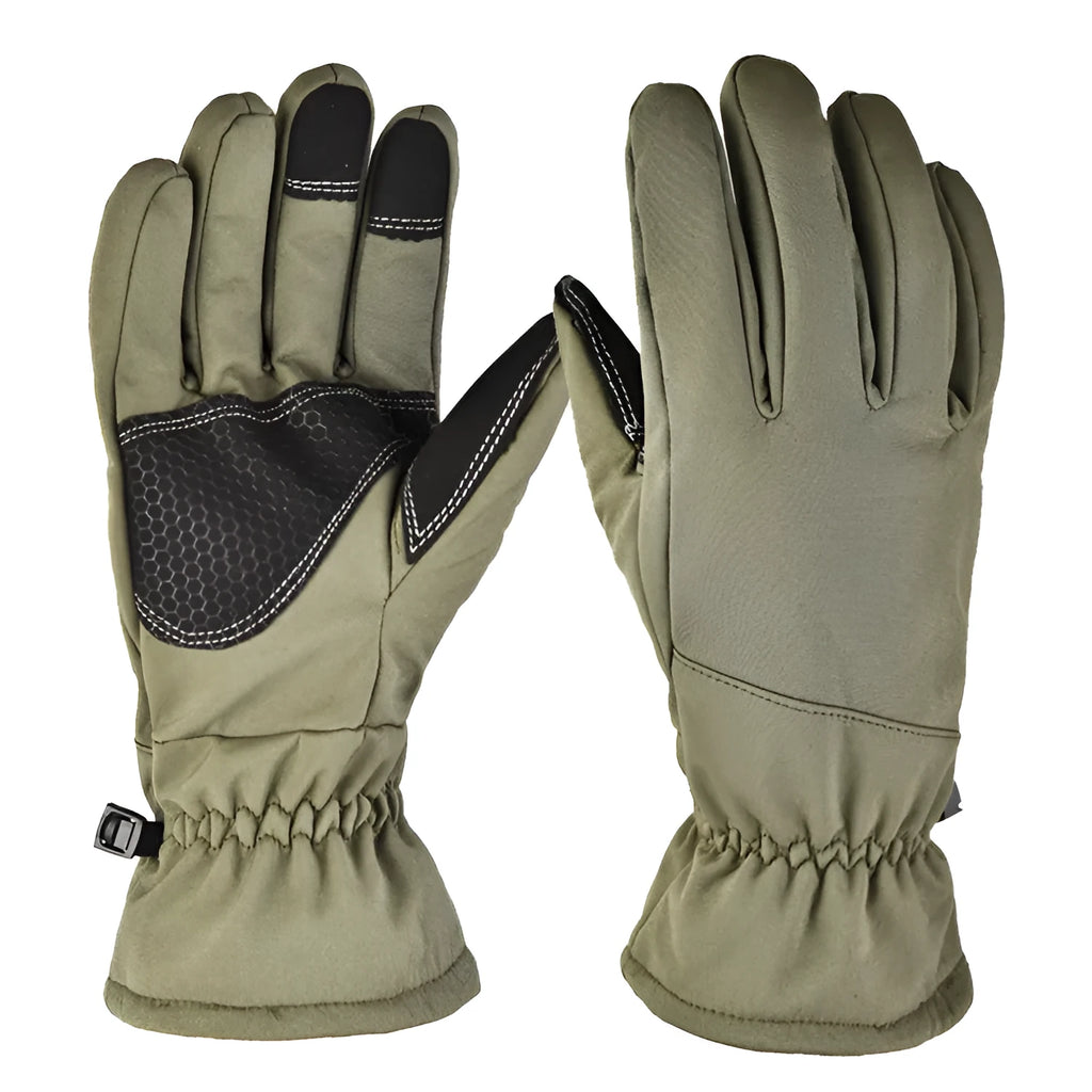 Tactical ski gloves in camouflage colour with anti-slip palm and touchscreen fingertips
