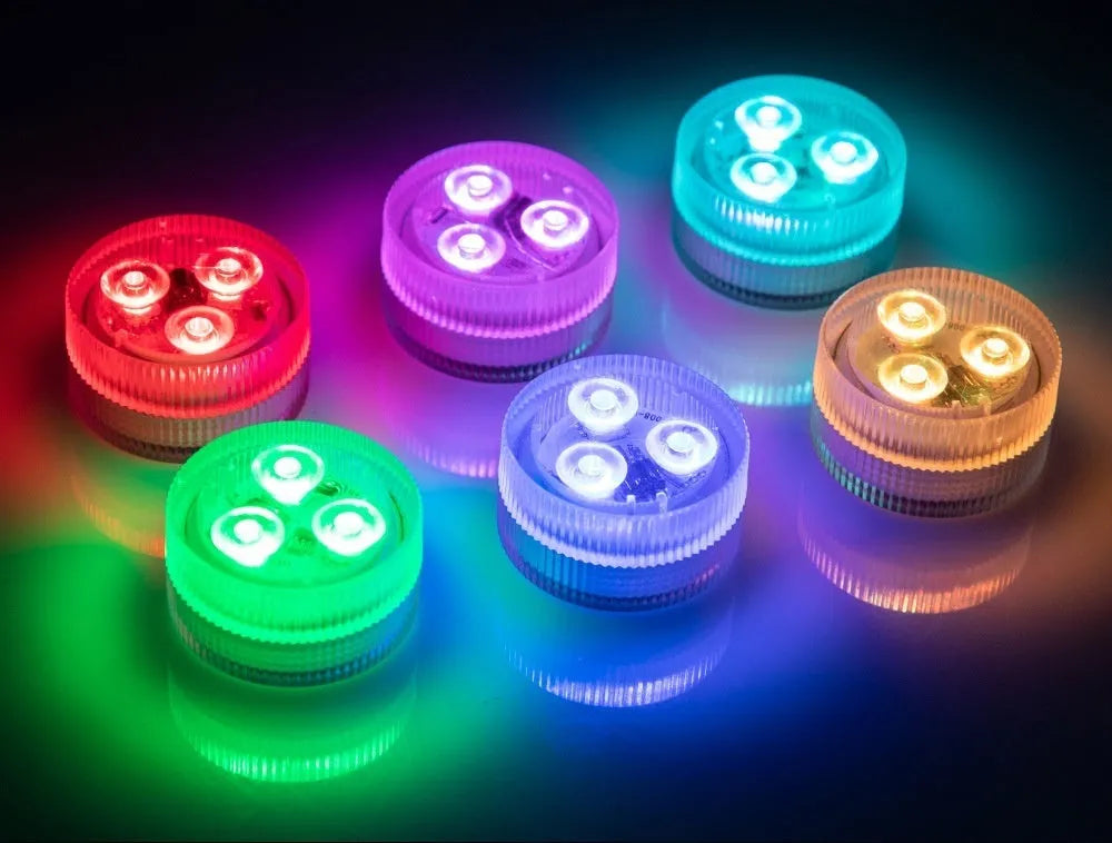 Remote control waterproof LED diving light for fish tank, showing compact plastic unit.