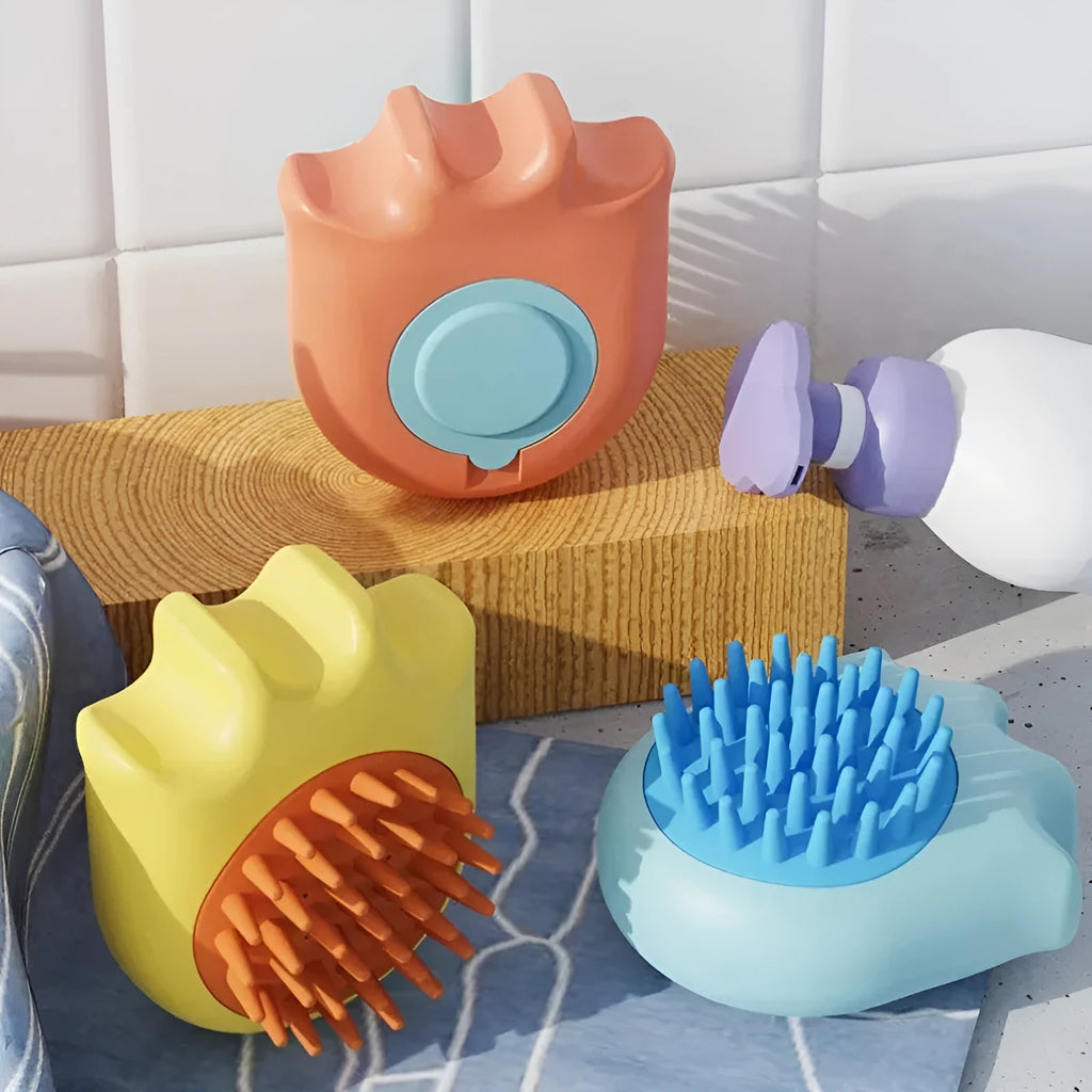 Pet bath brush with shampoo compartment in blue, orange, or yellow measuring 9x8x5.3cm