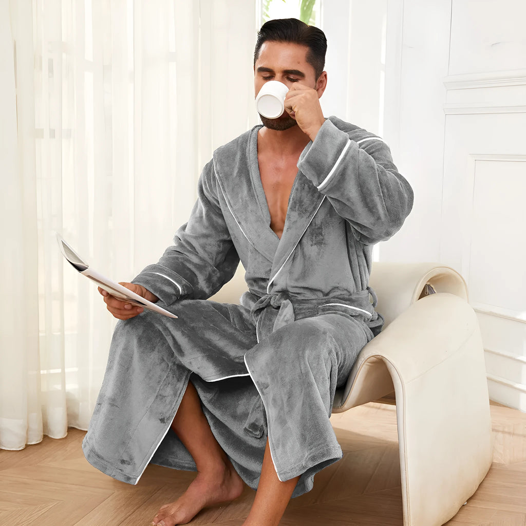 Men's flannel bathrobe in light grey, polyester fibre construction for winter and autumn wear