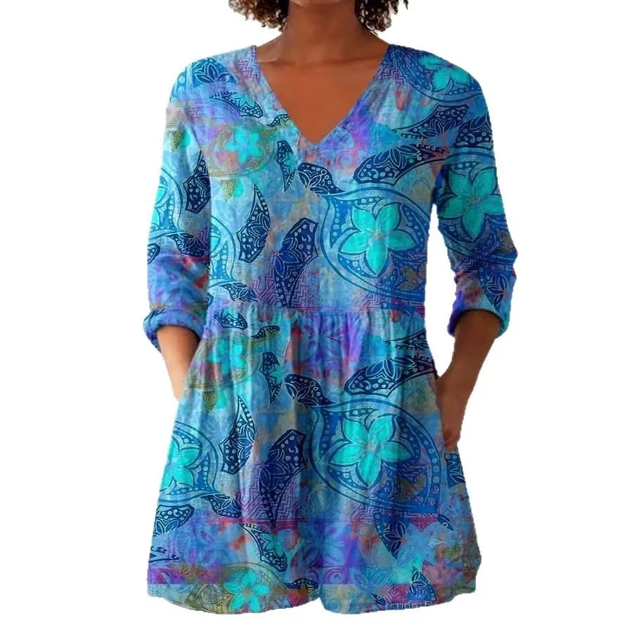 Women's retro slim fit printed long-sleeved top in a digital print design.