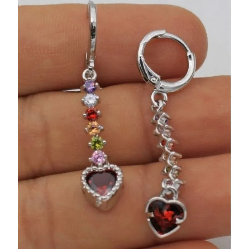 Women's heart-shaped fashion earrings in gold and silver electroplated finishes