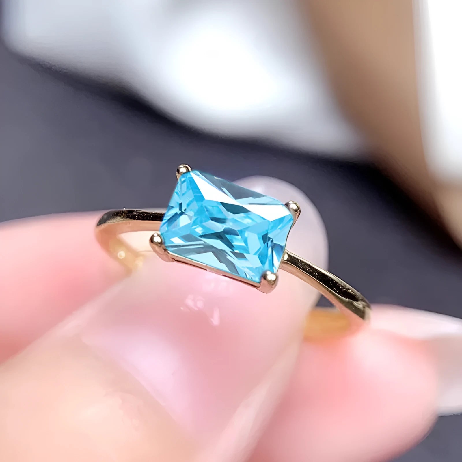 Sapphire blue zircon bracelet ring with geometric oval and heart design on copper base