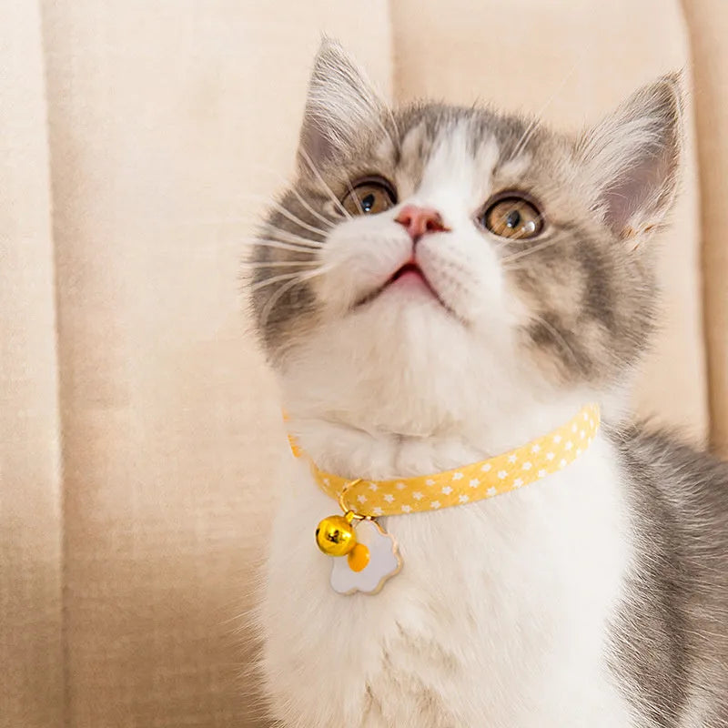 Adjustable cat collar with bell pendant and bow tie for small dogs