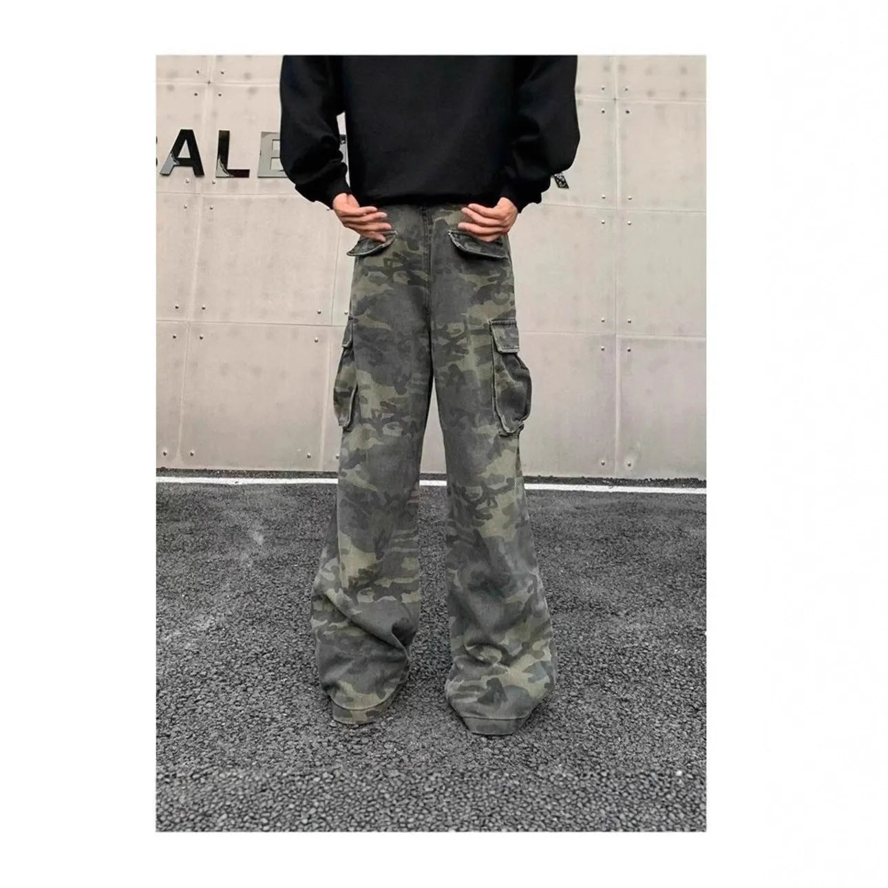 Korean style mid waist camouflage cargo trousers with multiple pockets on a mannequin.
