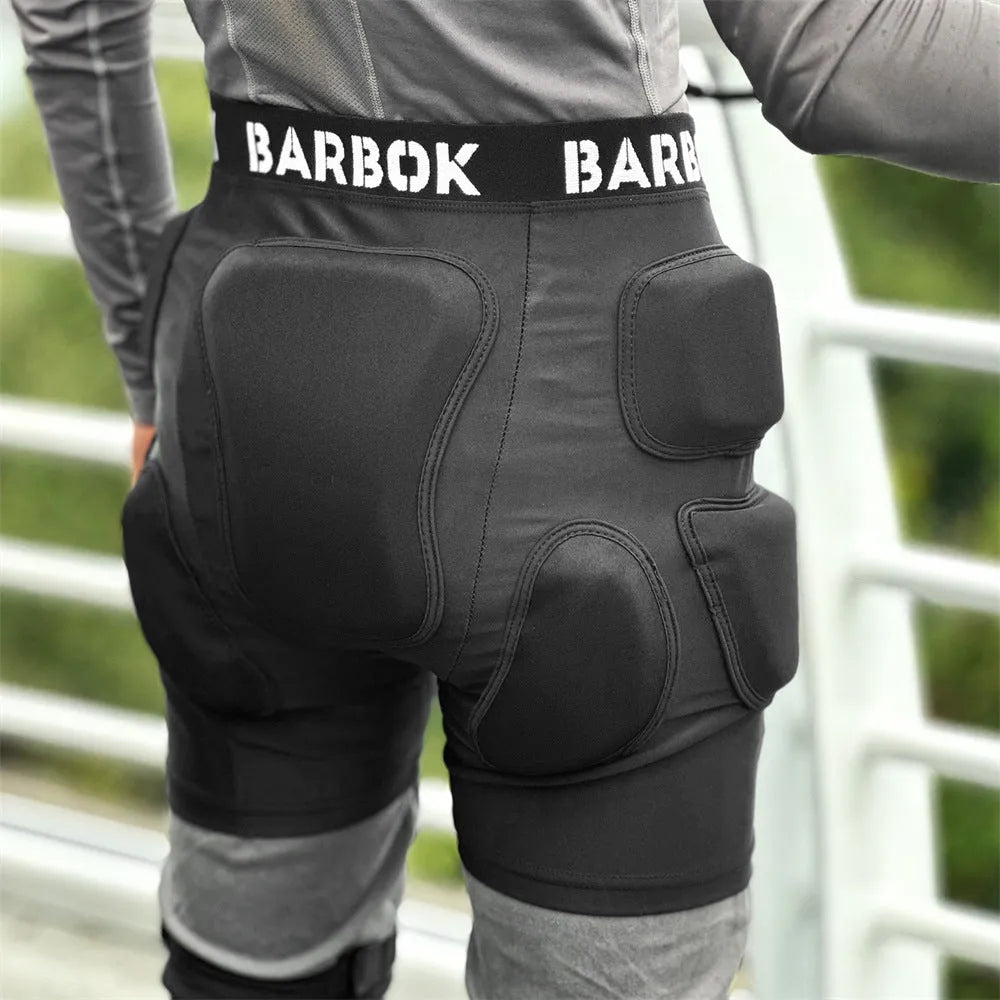 Black adult hip protection pad for roller skating and skateboarding with NBR foam padding