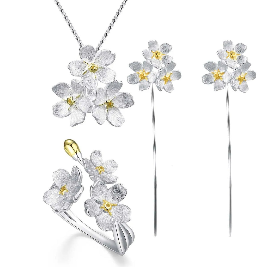 Silver Myosotis Sylvatica flower pendant in pastoral style with hand-designed open mouth shape