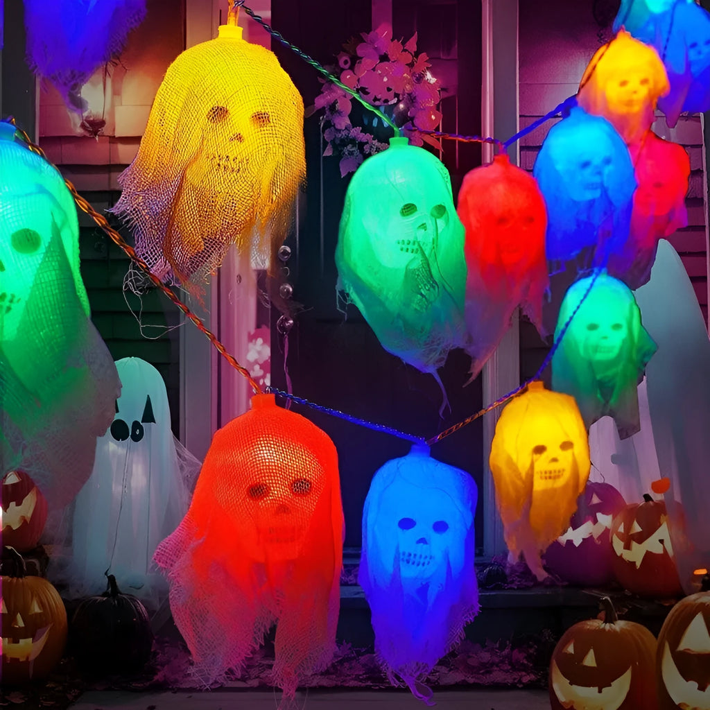 Halloween battery-operated coloured string lights with plastic shell for indoor wall decoration.