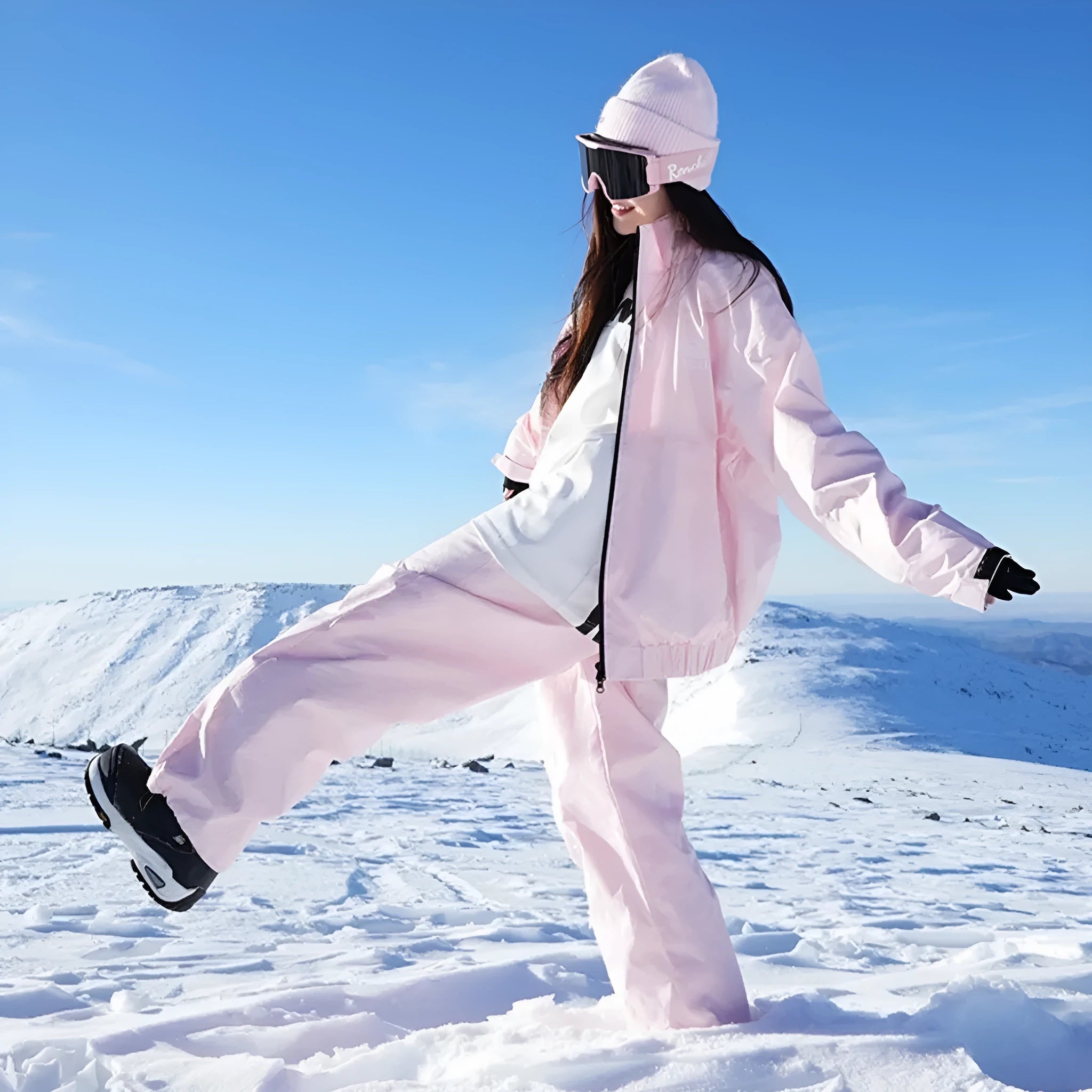Waterproof winter ski suit with coat and trousers in cotton blend fabric, available black or pink