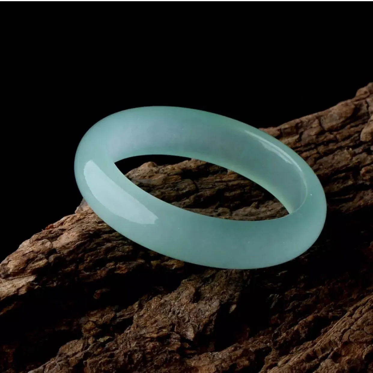 Modern quartz rock jade bracelet for women in oil cyan light green colour