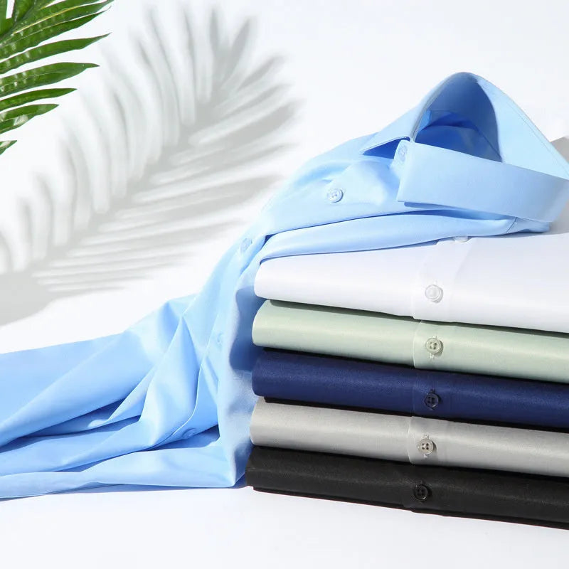 Men's solid colour long-sleeved shirt with a loose non-ironing fit