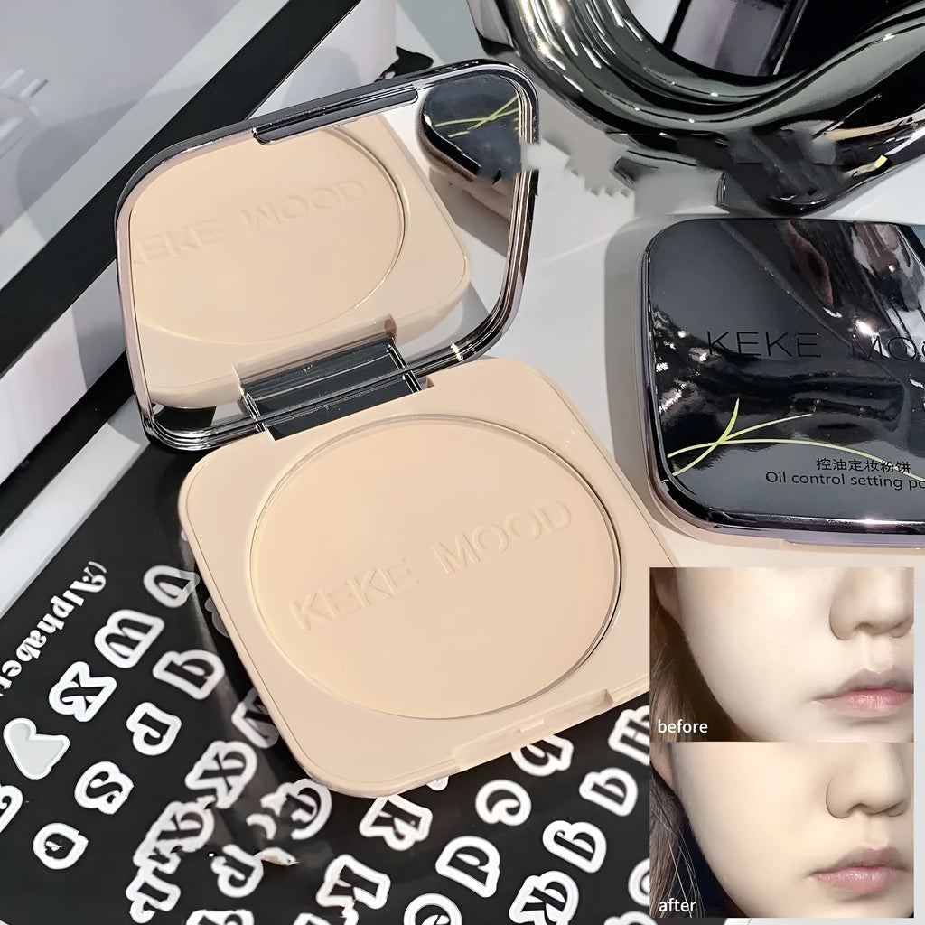 15g compact of pressed powder for oil control and brightening skin colour in three shades