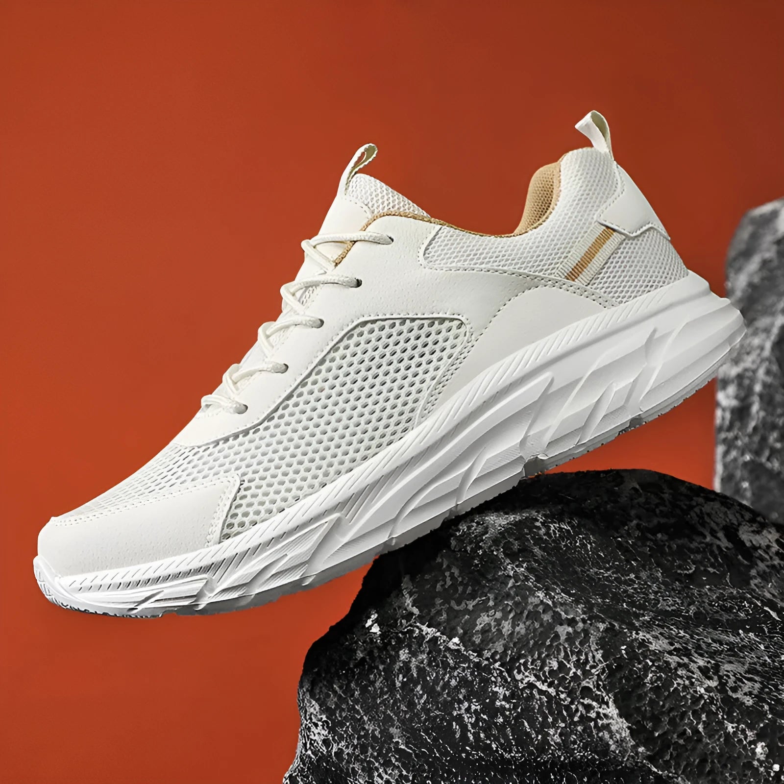 Men's lightweight casual mesh running shoes in beige with breathable EVA sole and low top design