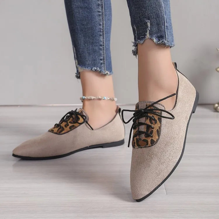 Women's plus size leopard print pumps in beige with pointed toe design