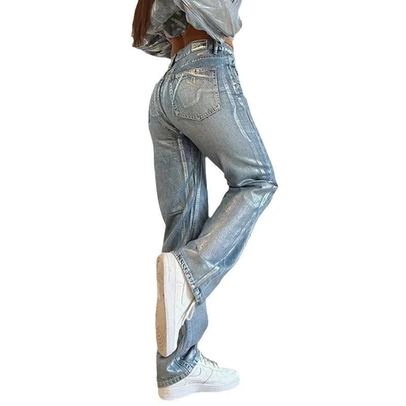 High waist straight leg denim jeans in washed blue with street hipster style and contrast colour details