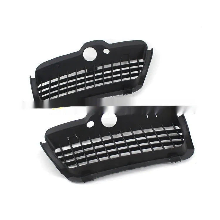 Black ABS plastic fog light cover pair for Volkswagen Golf 3 front bumper lower grille.