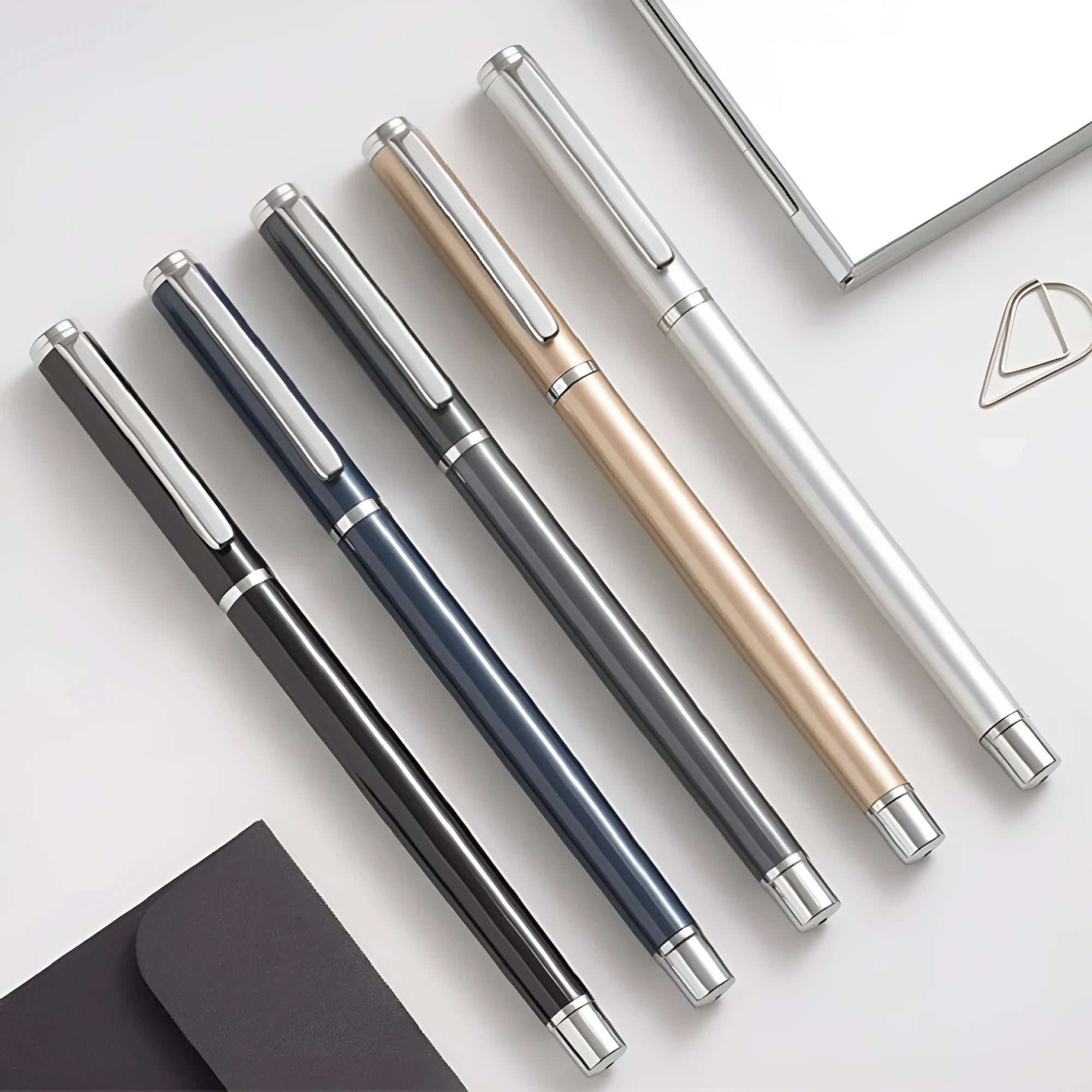 1201 metal gel ink pen with 0.5mm tip and black refill, 140mm length