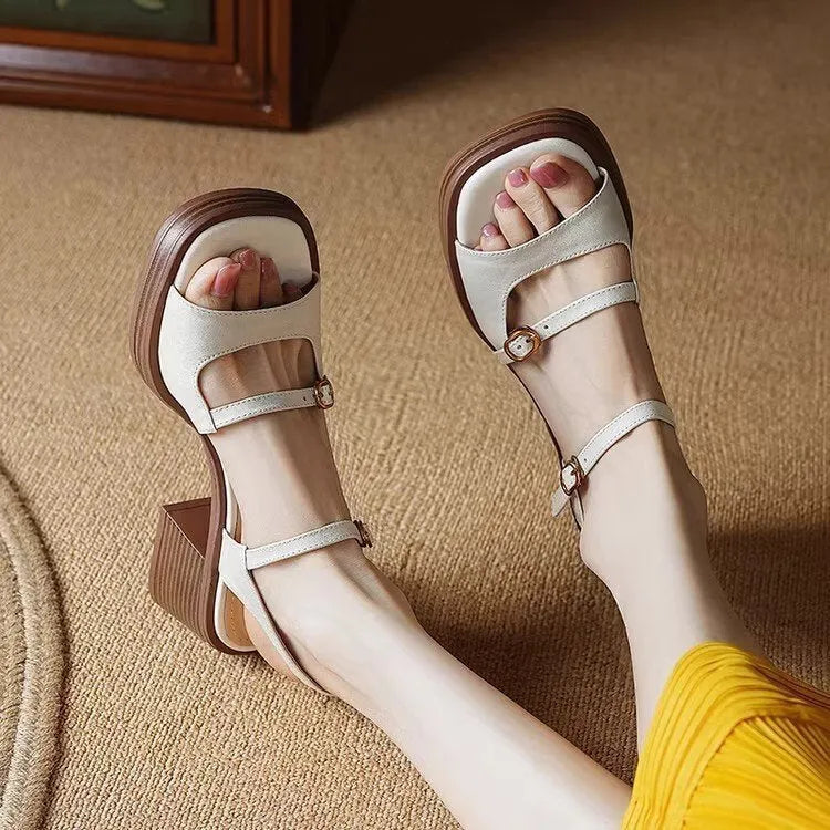 Women's open toe square toe retro platform sandals in brown colour with rubber sole