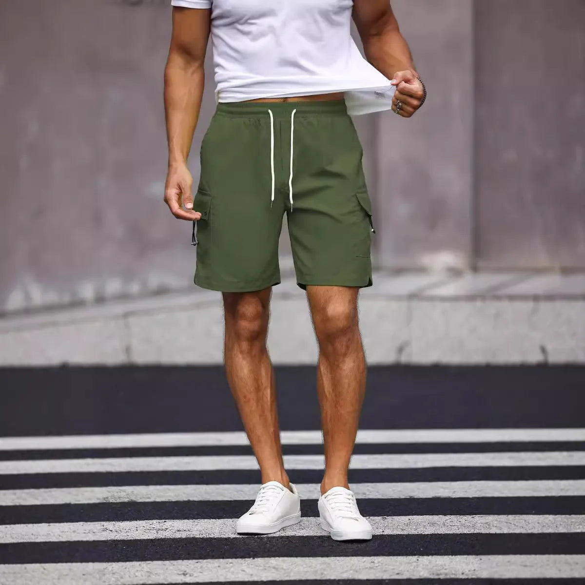 Men's loose fit workwear shorts in fluorescent green and army green colours