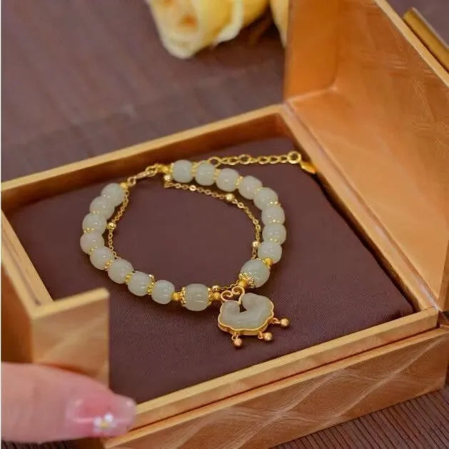 Green women's safety lock pendant bracelet with double-layer Xiangyun design and electroplated finish