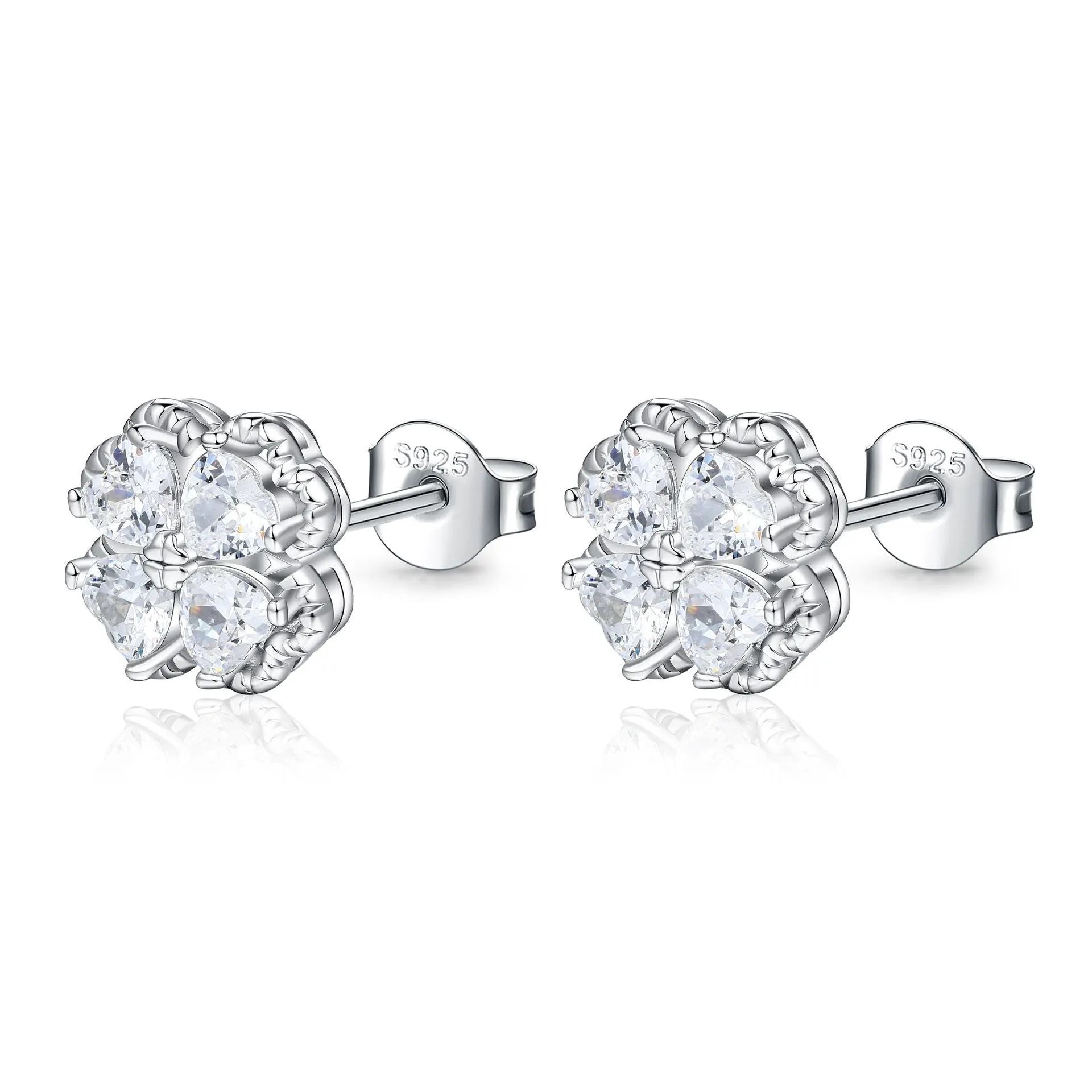 Women's heart-shaped zircon earrings with four-leaf clover design in white gold coloured silver