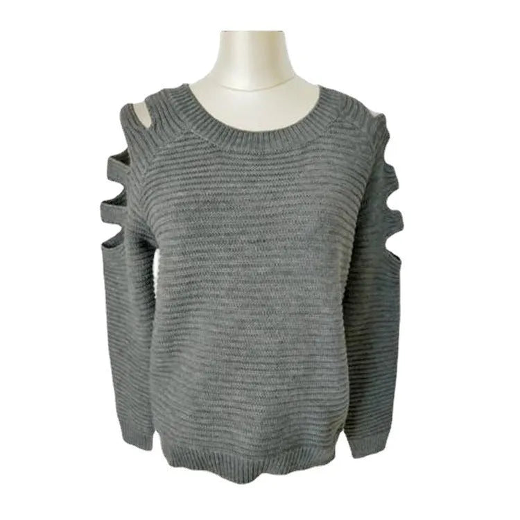 Women's knitted pullover shirt with crocheted hollow-out long sleeves in grey colour